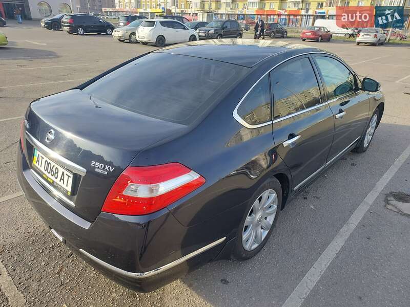 Седан Nissan Teana 2008 в Івано-Франківську