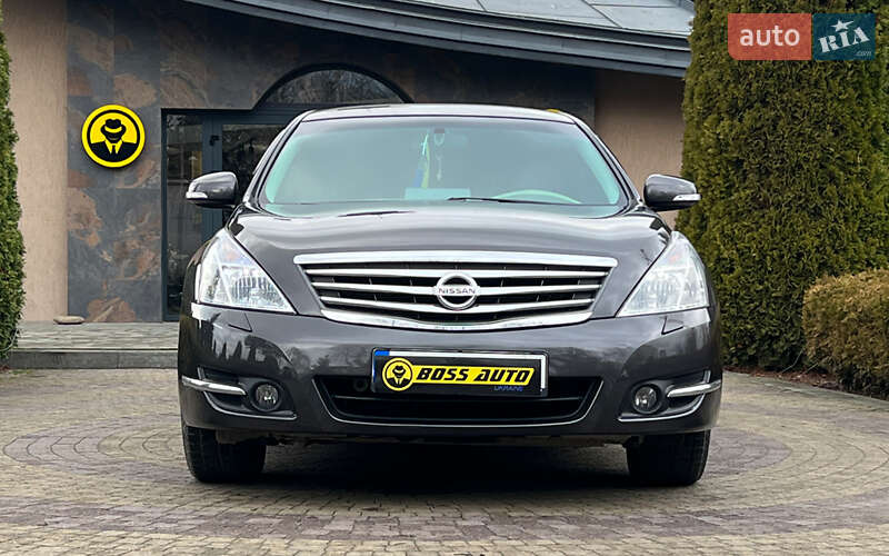 Седан Nissan Teana 2008 в Львові