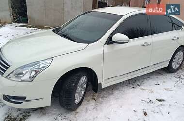 Седан Nissan Teana 2010 в Сокирянах
