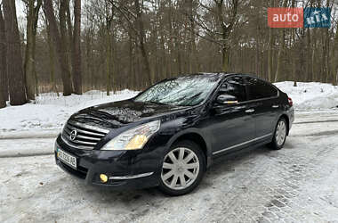 Седан Nissan Teana 2012 в Львові