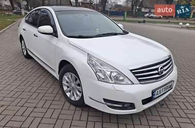Седан Nissan Teana 2012 в Житомирі
