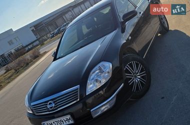 Седан Nissan Teana 2007 в Коростене