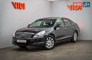 Седан Nissan Teana 2011 в Киеве