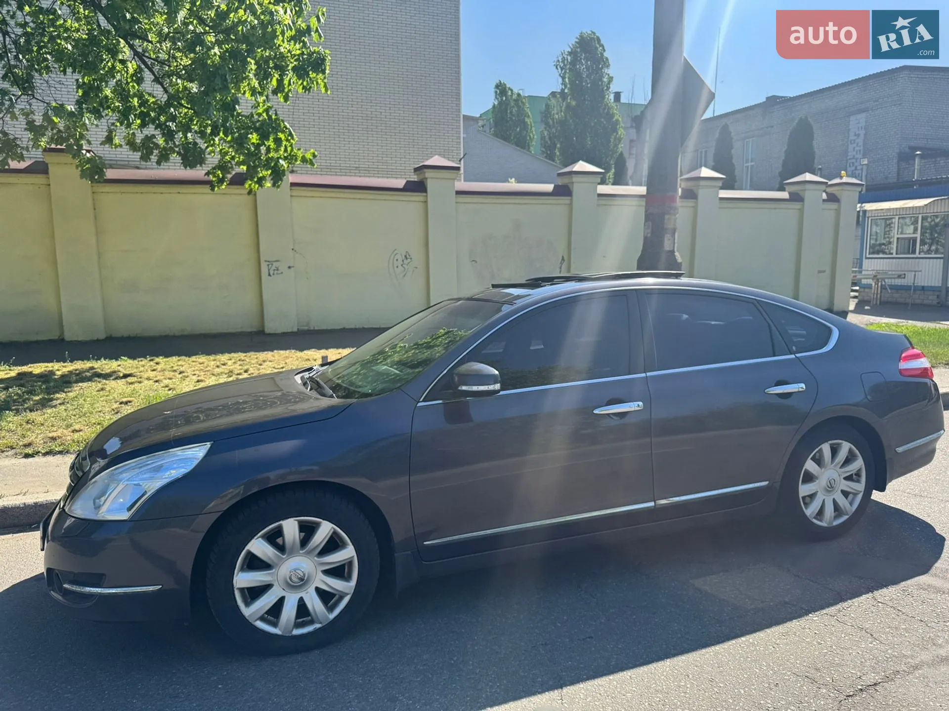 2010 Nissan Teana - фото 1