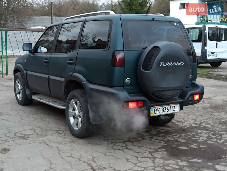 Внедорожник / Кроссовер Nissan Terrano II 1998 в Ровно