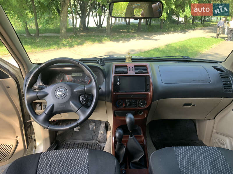 Позашляховик / Кросовер Nissan Terrano II 2004 в Хмельницькому