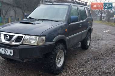 Позашляховик / Кросовер Nissan Terrano II 2004 в Тячеві