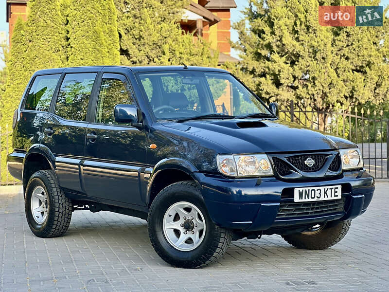 Nissan Terrano II 2003 Nissan Terrano II 2003