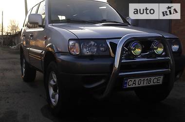 Внедорожник / Кроссовер Nissan Terrano 2002 в Умани