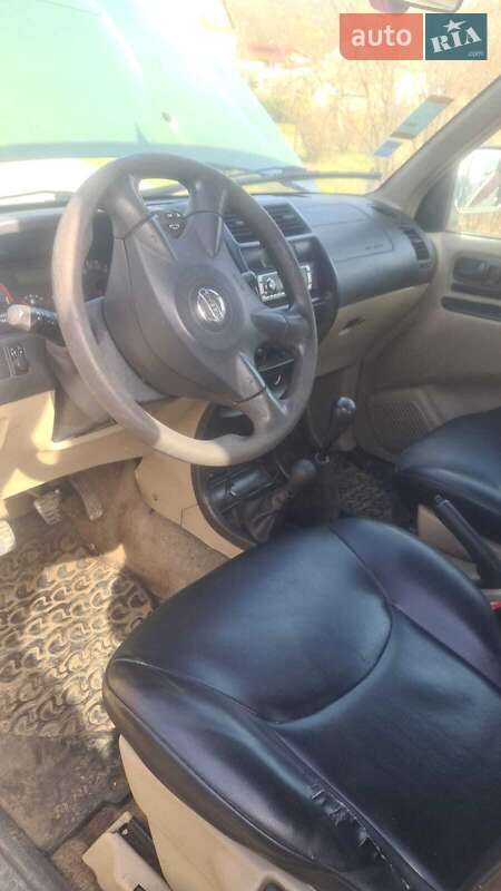 Позашляховик / Кросовер Nissan Terrano 2001 в Володимирі фото 4 Позашляховик / Кросовер Nissan Terrano 2001 в Володимирі