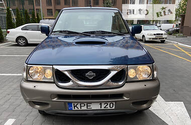 Внедорожник / Кроссовер Nissan Terrano 2001 в Киеве