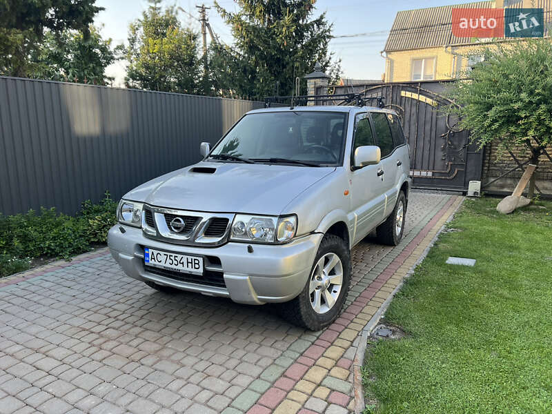 Внедорожник / Кроссовер Nissan Terrano 2003 в Нововолынске фото 2 Внедорожник / Кроссовер Nissan Terrano 2003 в Нововолынске
