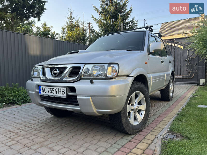 Внедорожник / Кроссовер Nissan Terrano 2003 в Нововолынске фото 8 Внедорожник / Кроссовер Nissan Terrano 2003 в Нововолынске
