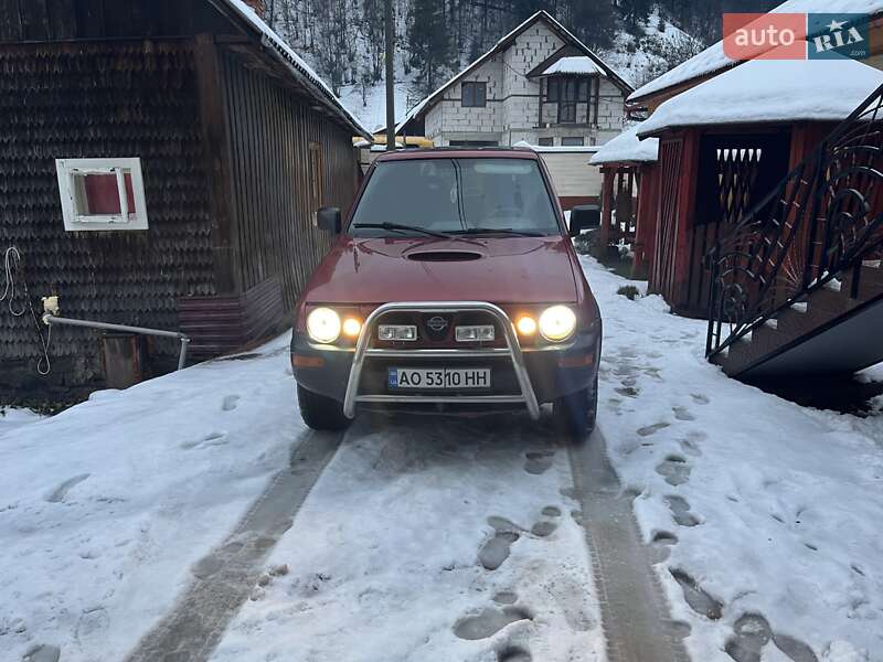 Позашляховик / Кросовер Nissan Terrano 1996 в Ужгороді фото 8 Позашляховик / Кросовер Nissan Terrano 1996 в Ужгороді