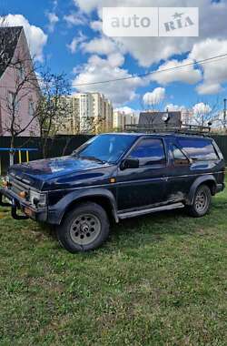 Позашляховик / Кросовер Nissan Terrano 1991 в Києві