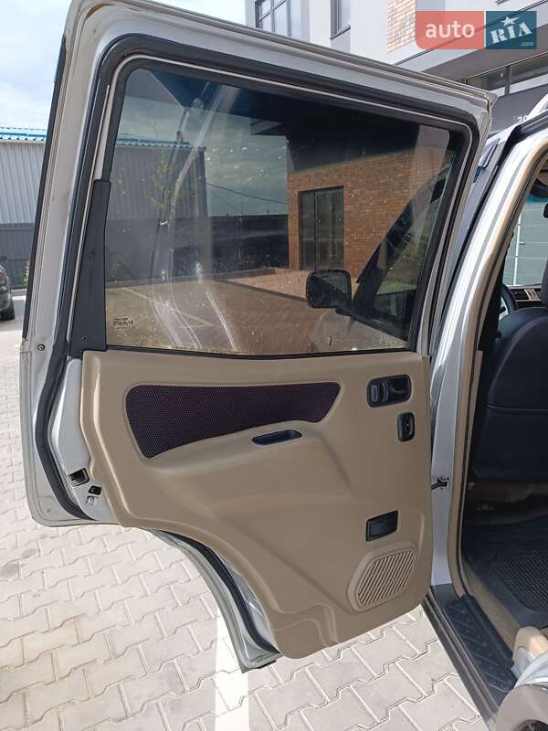 Позашляховик / Кросовер Nissan Terrano 2001 в Одесі