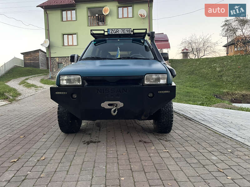 Nissan Terrano 1994