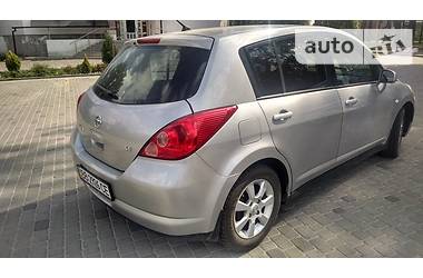 Хэтчбек Nissan TIIDA 2008 в Ирпене