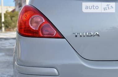 Хэтчбек Nissan TIIDA 2009 в Одессе