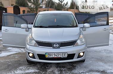 Хэтчбек Nissan TIIDA 2009 в Одессе