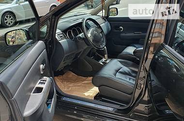 Хетчбек Nissan TIIDA 2010 в 