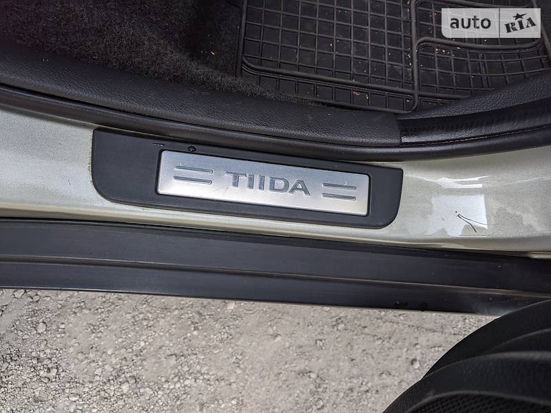 Седан Nissan TIIDA 2007 в Запоріжжі