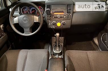 Хетчбек Nissan TIIDA 2012 в 