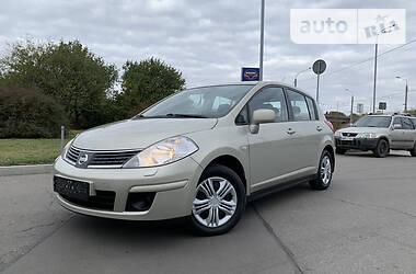 Хэтчбек Nissan TIIDA 2008 в Харькове