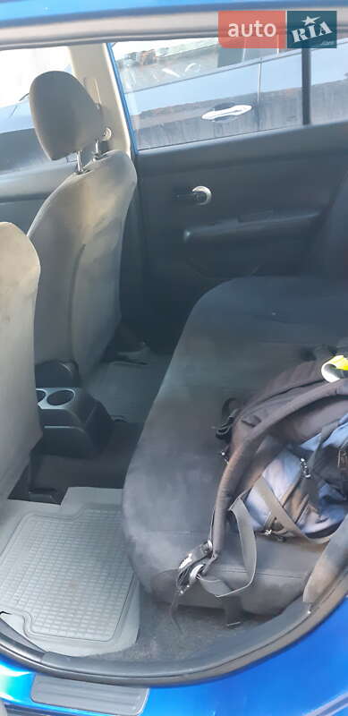 Хетчбек Nissan TIIDA 2008 в Вінниці