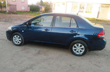 Седан Nissan TIIDA 2008 в Харькове