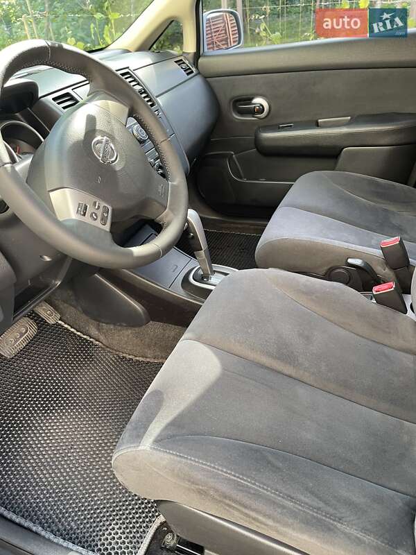 Хетчбек Nissan TIIDA 2008 в Черкасах