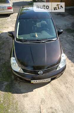 Хетчбек Nissan TIIDA 2012 в Києві