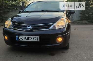 Хэтчбек Nissan TIIDA 2011 в Трускавце