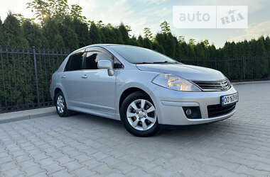 Седан Nissan TIIDA 2010 в Одесі