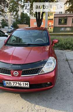 Хэтчбек Nissan TIIDA 2007 в Виннице