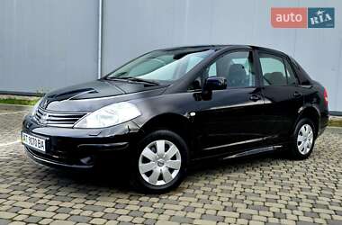 Седан Nissan TIIDA 2010 в Івано-Франківську