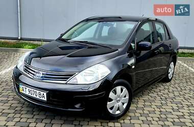 Седан Nissan TIIDA 2010 в Івано-Франківську