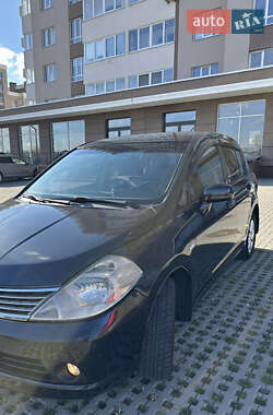 Хетчбек Nissan TIIDA 2008 в Києві