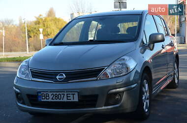 Хетчбек Nissan TIIDA 2011 в Вінниці