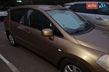 Хетчбек Nissan TIIDA 2008 в Києві