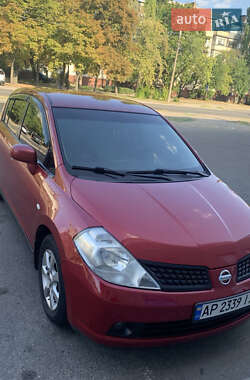 Хэтчбек Nissan TIIDA 2008 в Запорожье