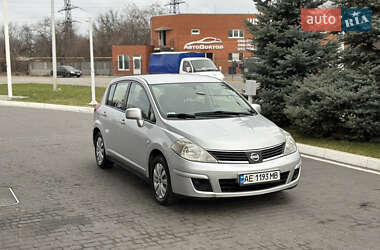 Хэтчбек Nissan TIIDA 2007 в Днепре