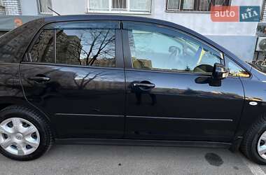 Седан Nissan TIIDA 2012 в Києві