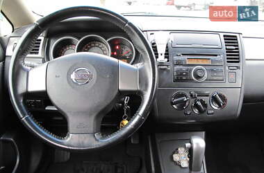 Хетчбек Nissan TIIDA 2008 в Києві