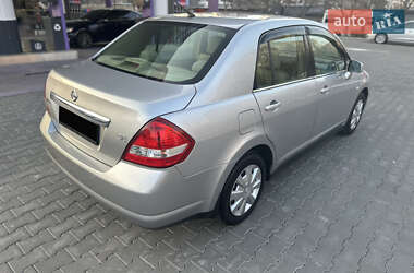 Седан Nissan TIIDA 2008 в Одессе