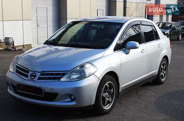 Седан Nissan TIIDA 2008 в Одессе