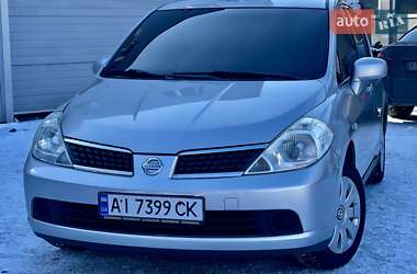 Хетчбек Nissan TIIDA 2007 в Дніпрі