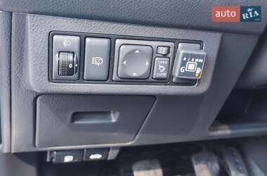 Хетчбек Nissan TIIDA 2011 в 