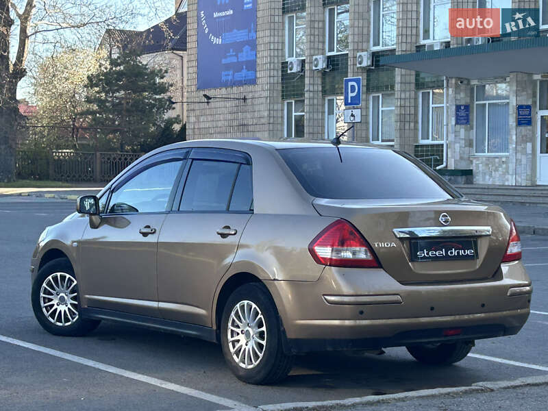 Седан Nissan TIIDA 2008 в Миколаєві