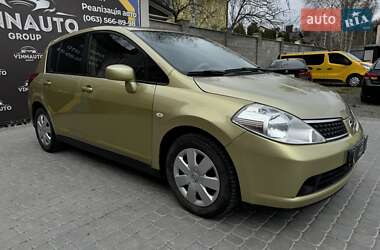 Хетчбек Nissan TIIDA 2008 в 